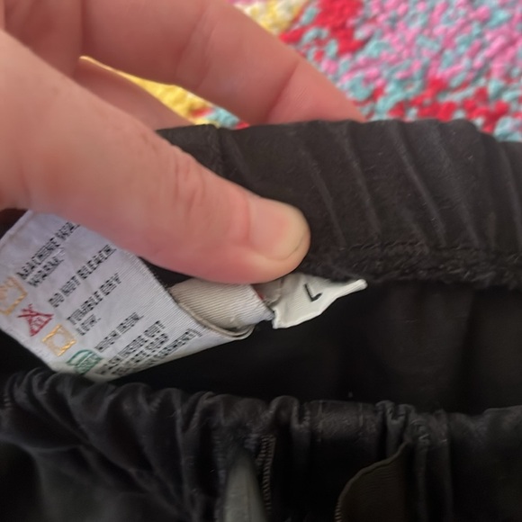 GRAMICCI G SHORTS SIZE WOMENS LARGE - Picture 7 of 10